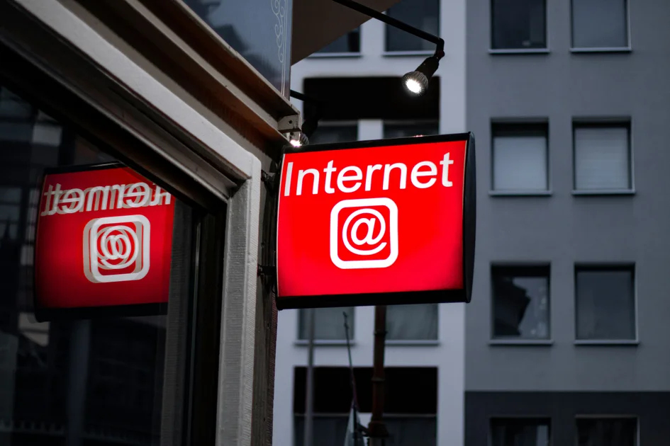 Business Internet vs Residential Internet Cost Analysis